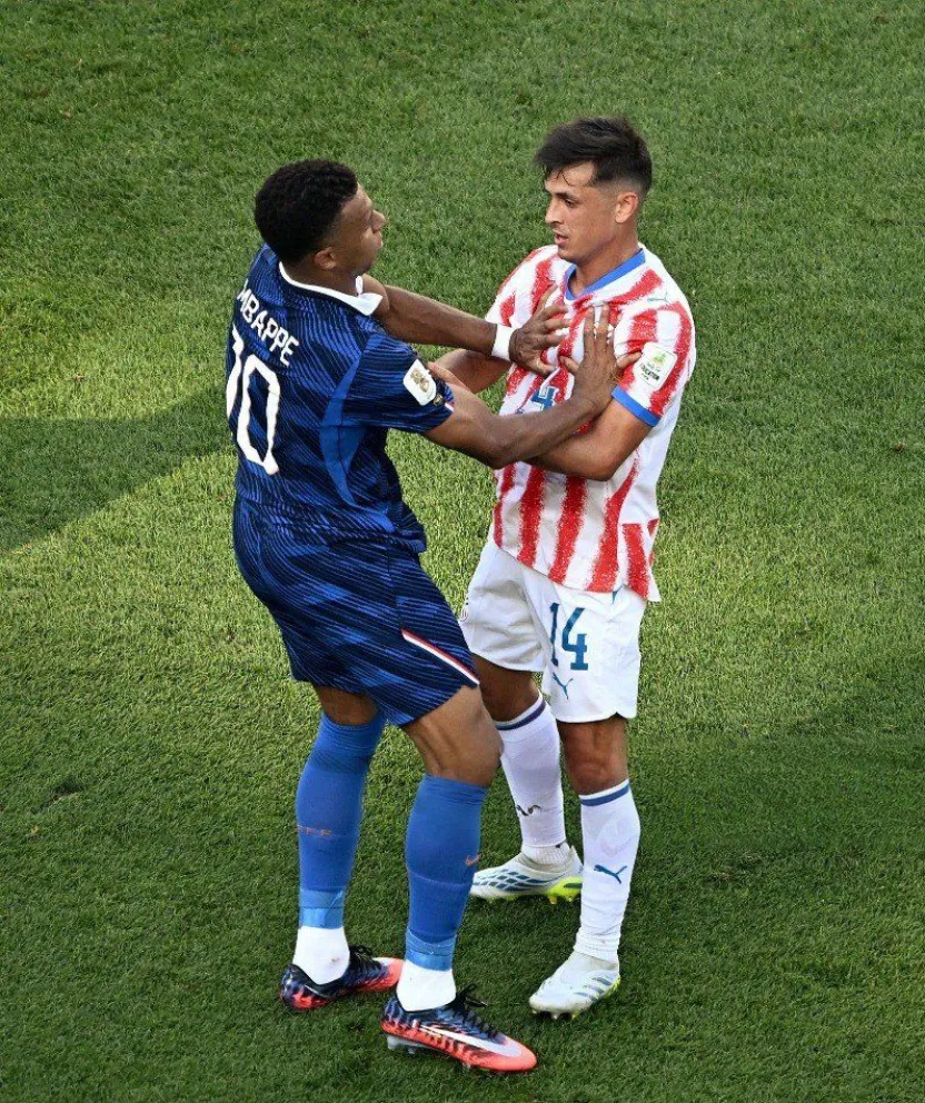 Cubitas se plantó a grandes figuras internacionales como Mbappé.  Foto: ap.