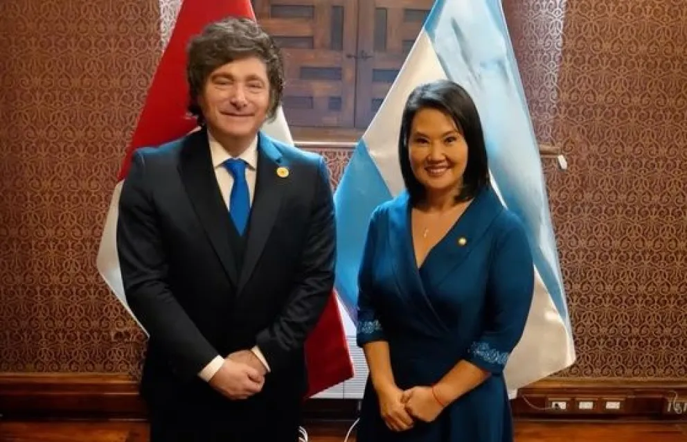 Javier Milei se reunió en Lima con Fujimori en la antesala de la asunción presidencial.