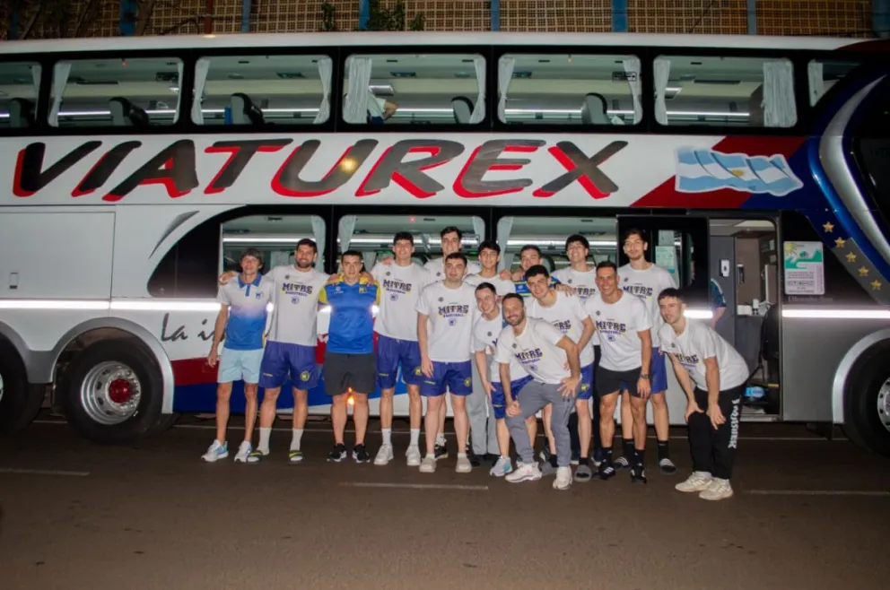 El equipo rumbo a Córdoba. //Fotos: María de Perini.
