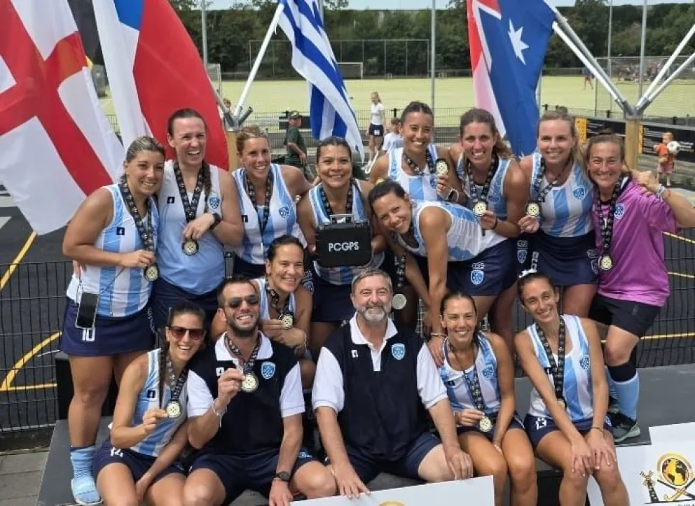 El equipo albiceleste se llevó el título después de vencer a Australia en la final. 