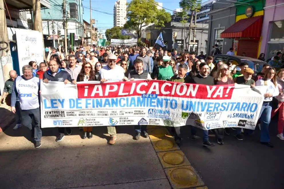 Las instituciones exigen aplicación plena de la ley, tras fallo judicial.