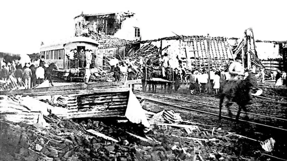 La devastación dejó más de 400 muertos. 
