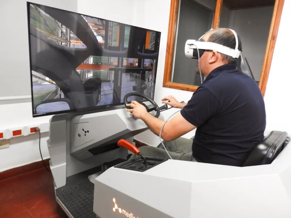 La tecnología permite a los operarios experimentar de forma segura vehículos y máquinas rurales