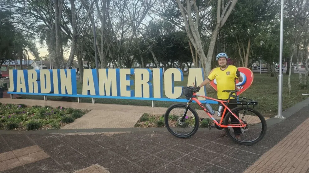 El ecuatoriano dijo que se lleva consigo la tierra colorada que nos caracteriza como misioneros.