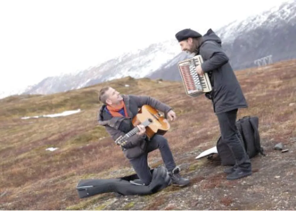 Per Einar Watle y Chango Spasiuk, dos mundos y una música. Foto: @changospasiuk