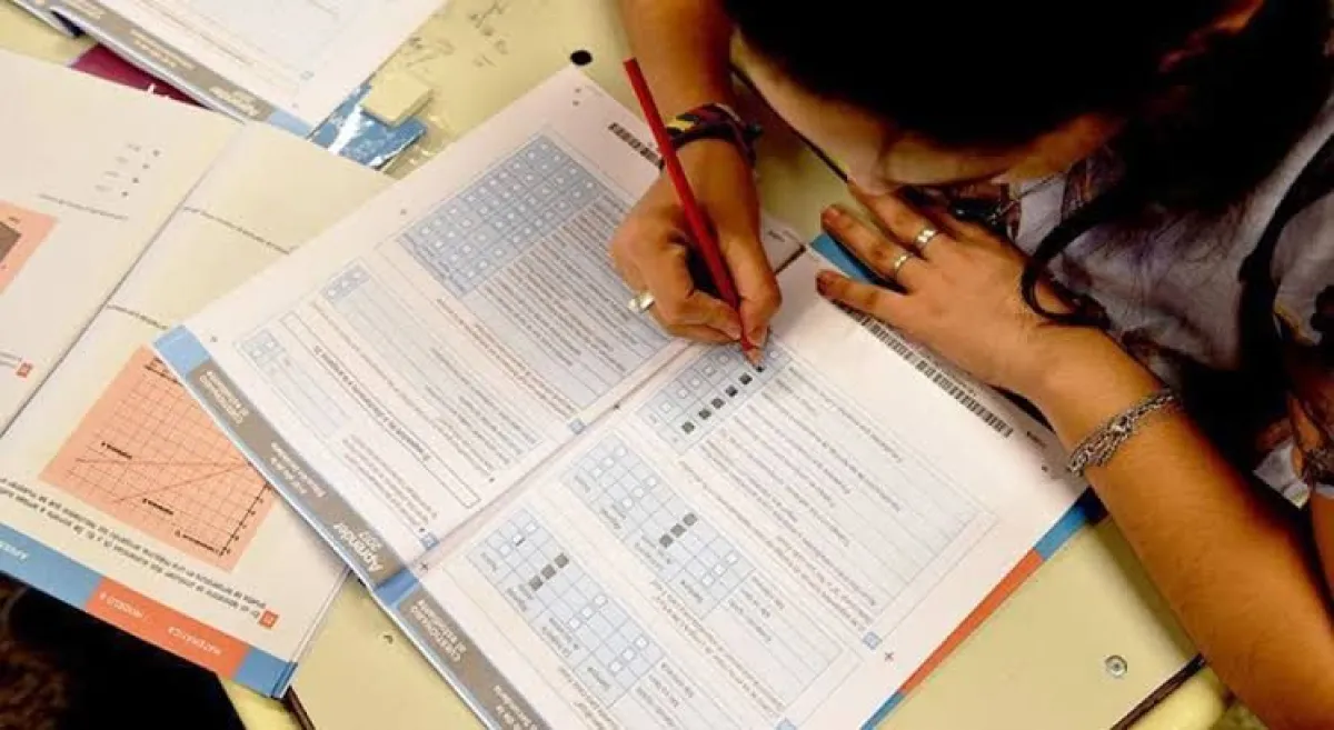 Misiones reforzará el presupuesto educativo 2027 para sostener comedores, escuelas y obras · Examedia