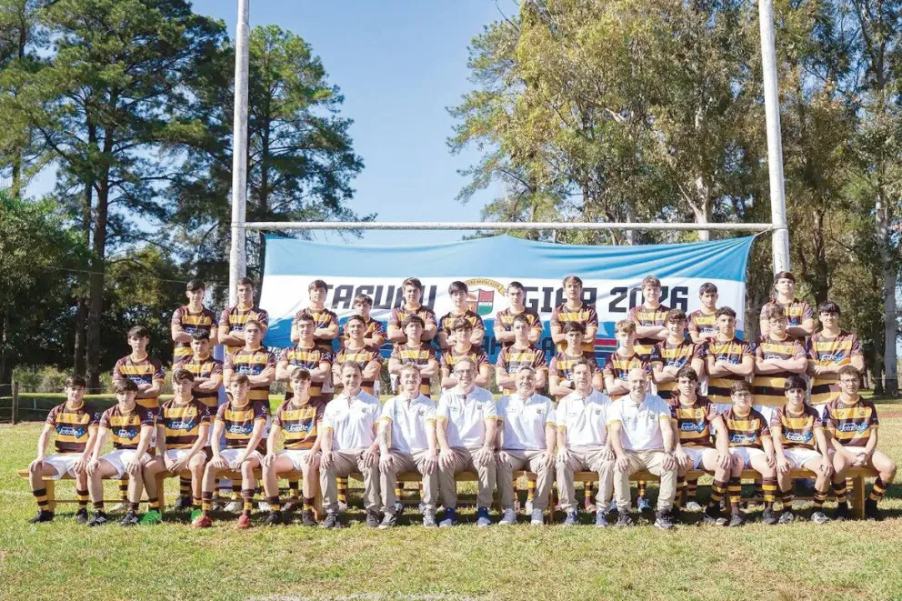 El plantel con 36 jugadores hizo un esfuerzo enorme en la previa para costear esta gira histórica y sin precedentes. 