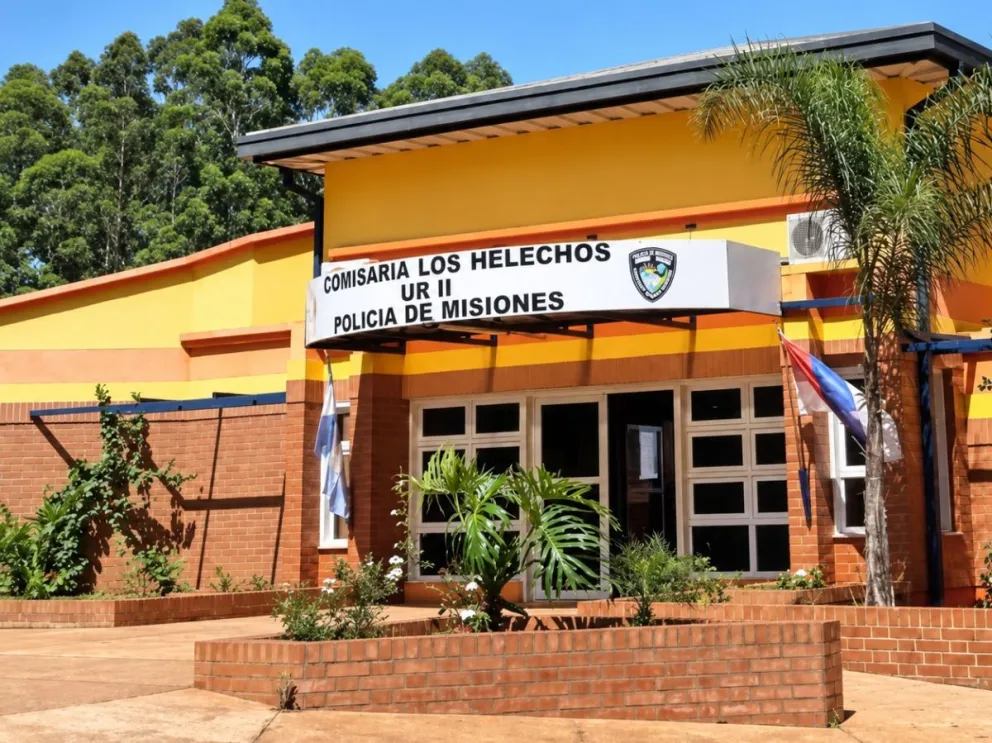 El uniformado fue denunciado por su pareja. 