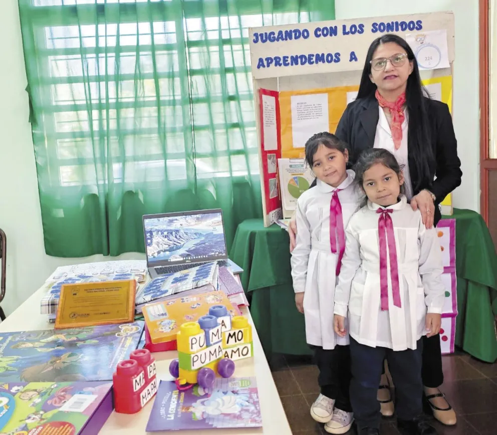 La docente Orealis Sánchez acompañará a las alumnas a Jujuy.  Foto: Esteban González