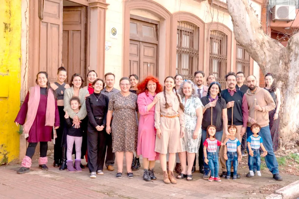Fueron 19 los artistas misioneros que acompañaron a Antonella.