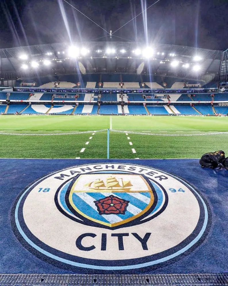 El conjunto de Manchester
se expone a un delicado momento institucional.