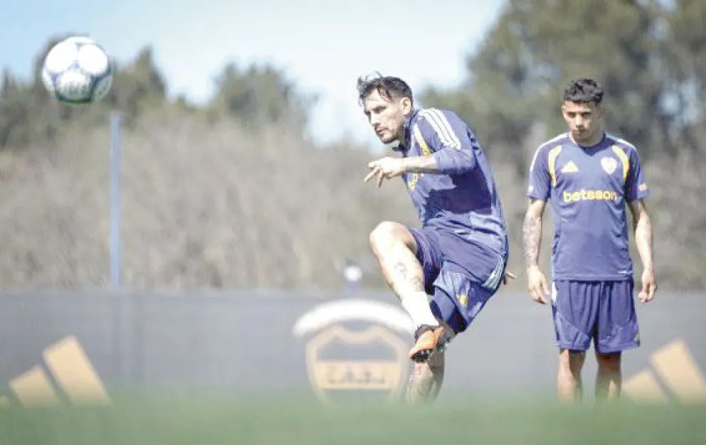 Paredes será una de las fijas en el mediocampo
del Xeneize. Foto: prensa boca