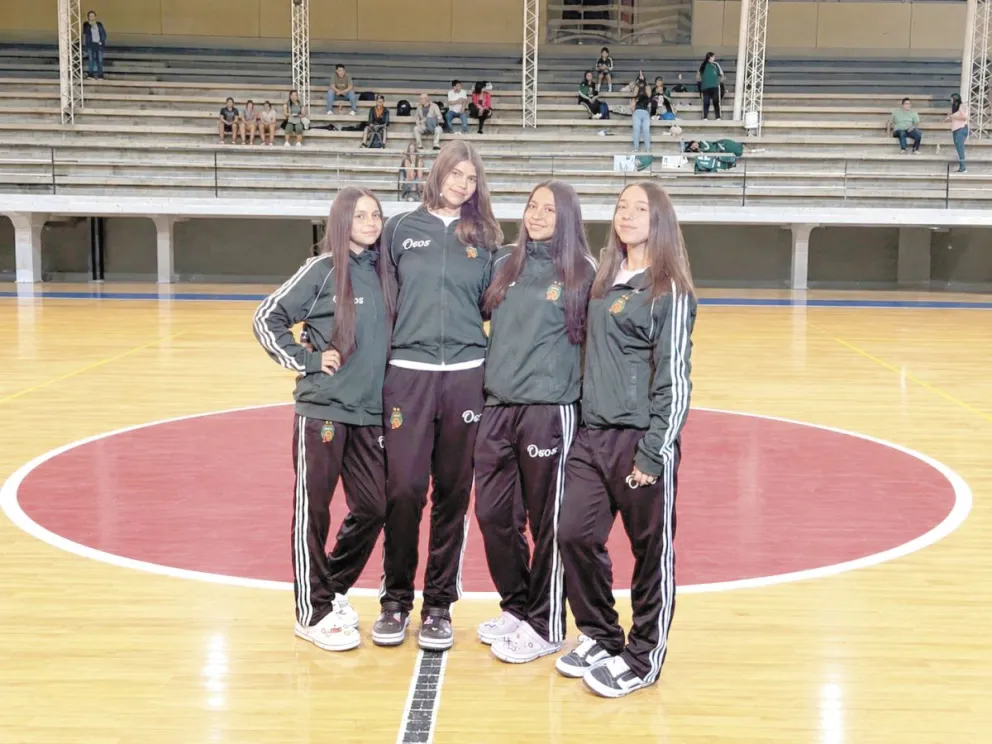 Victoria Sosa, Maite Guridi, Naomi Sosa y 
Maitena Delgado vivieron una experiencia única
en el certamen internacional.