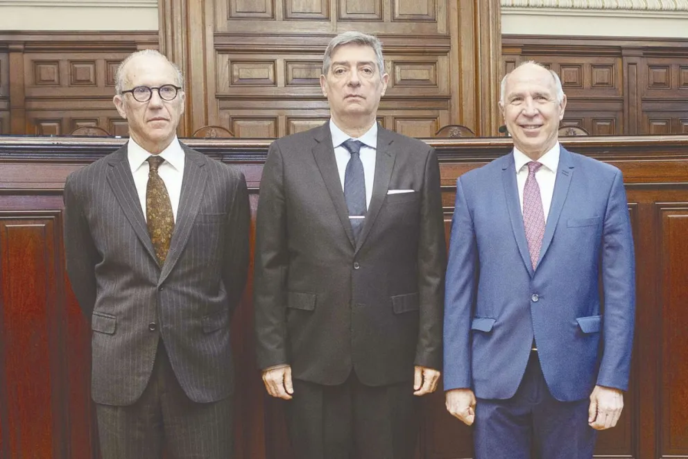 La Corte negó el pedido de inconstitucionalidad por representación.