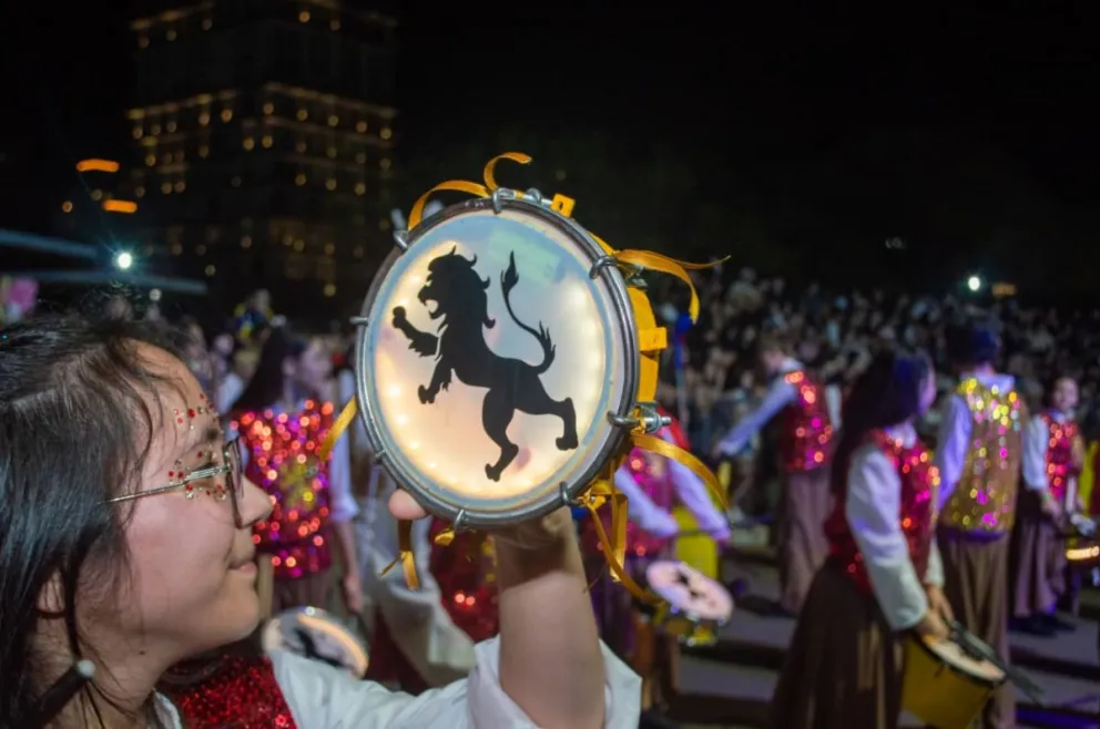 La Estudiantina regresa a la calle con sus tambores y danza, este jueves 1 de octubre. Foto: María de Perini 