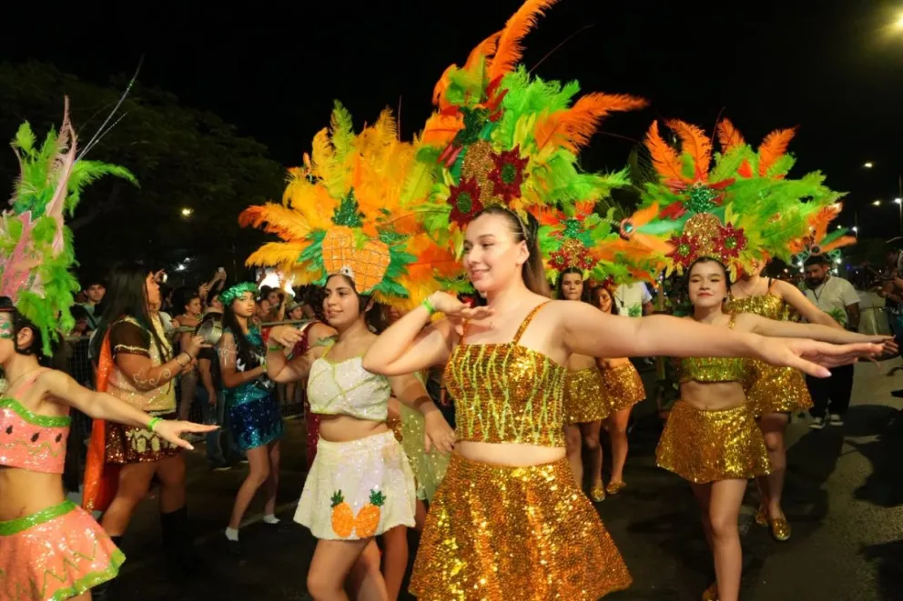 La Estudiantina regresa a la calle con sus tambores y danza, este jueves 1 de octubre. Foto: María de Perini 