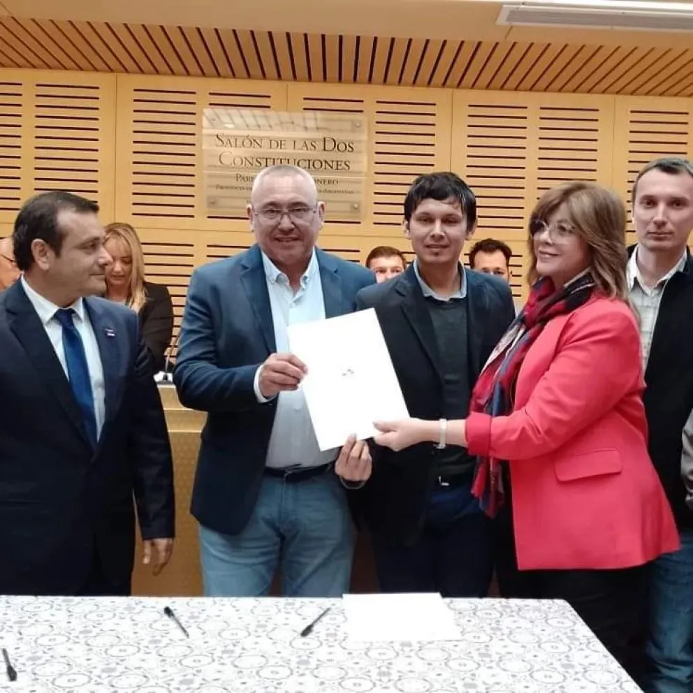 Ya en 2024 se había firmado un convenio entre el Ejecutivo Municipal y el Concejo Deliberante de El Alcázar para avanzar en el proyecto. Foto: archivo.