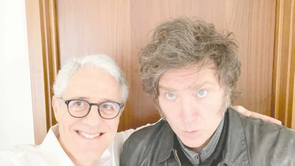 Alberto Ades y Javier Milei hablaron sobre el rumbo económico del país.  