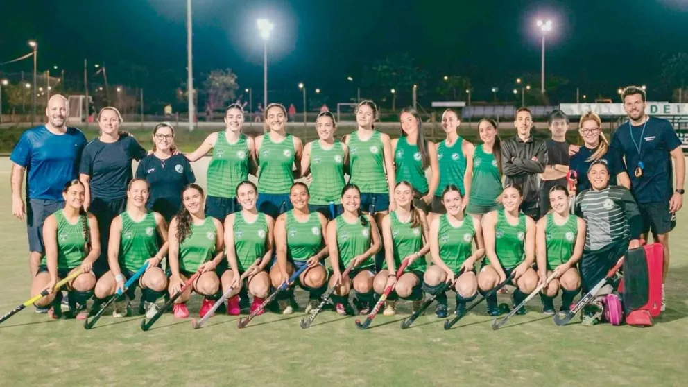 El seleccionado femenino de hockey sobre césped de Misiones afronta un desafío clave en Mendoza. 