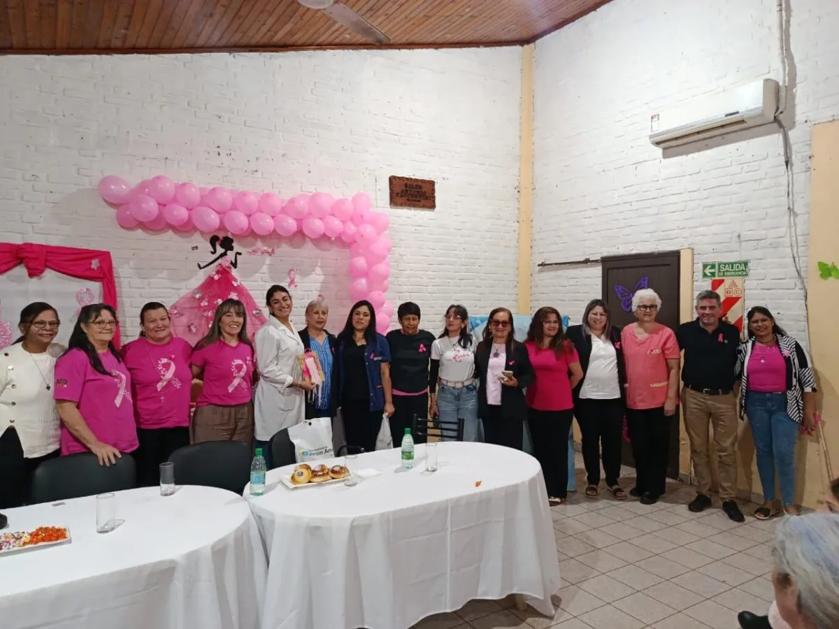 Octubre Rosa: realizaron una jornada de prevención en Jardín América imagen-8