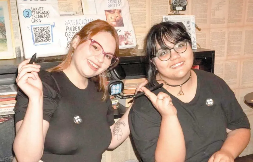 Abigail y Micaela.